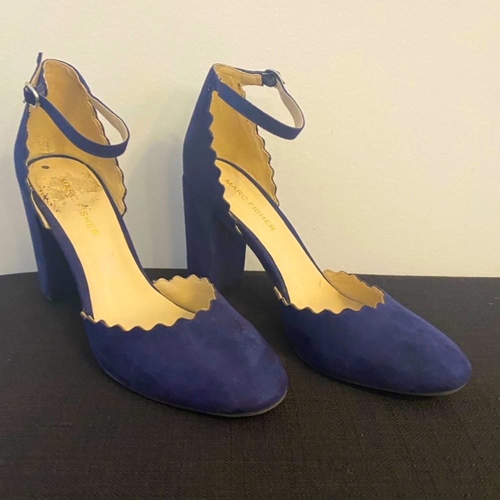 MARC FISHER ALMIST NEW BLUE SUEDE ALMIST NEW STRAPPY HEELS